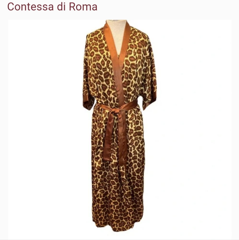 Contessa Di Roma Women's Robe and Nightgown Set